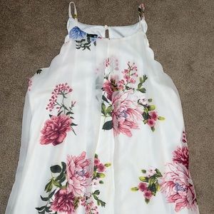 White dress with floral pattern - EUC!! Worn once $20